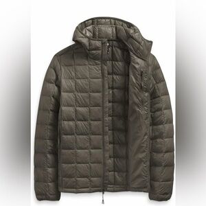 The North Face ThermoBall Eco Hoodie 2.0 Mens Sm Olive Green Lightweight Puffer